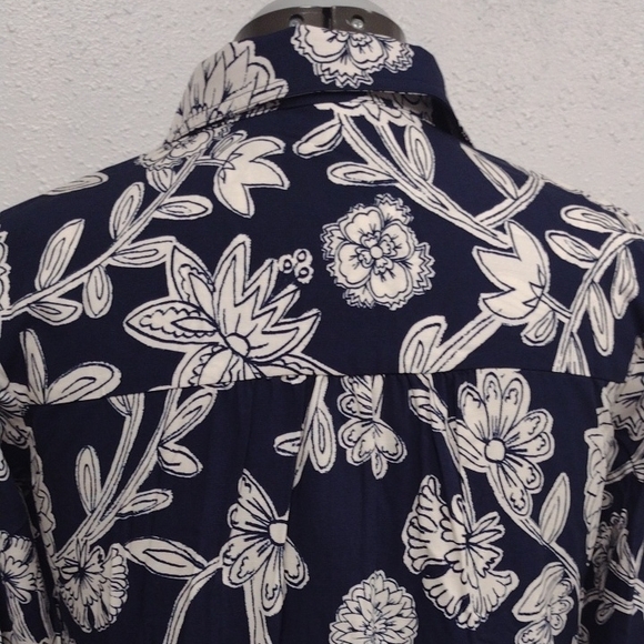 NEW LOFT Navy and White Floral Long Sleeve Dress Oversized, Bohemian. - Picture 7 of 16